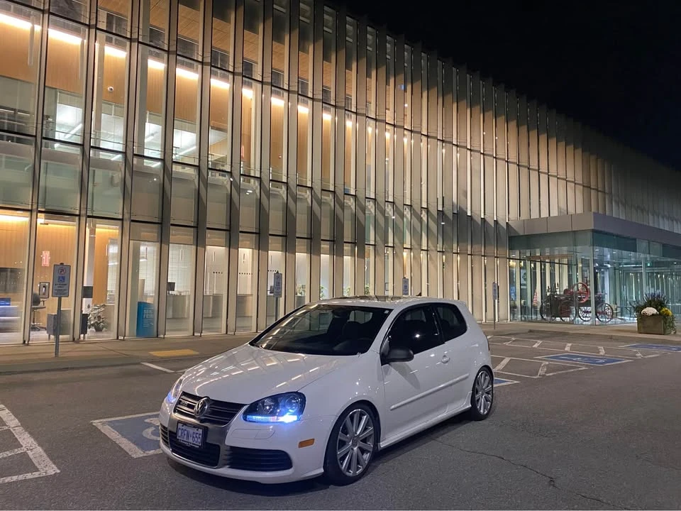 2008 Volkswagen R32 Mk5 - Image 16 of 19