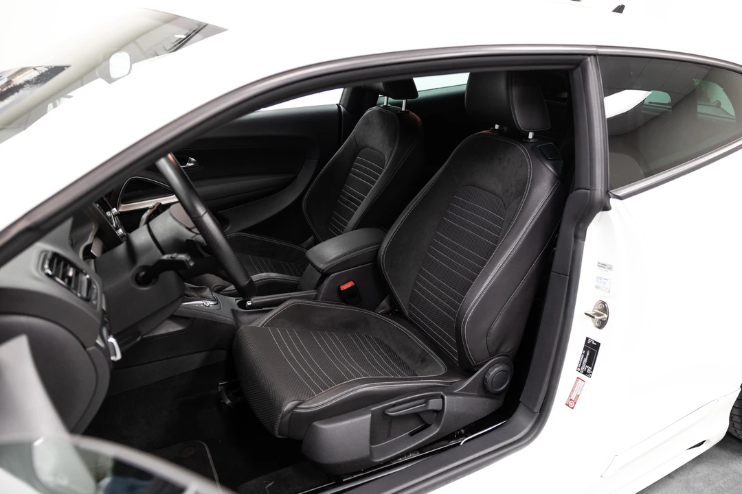 2008 Volkswagen R32 Mk5 - Image 26 of 27