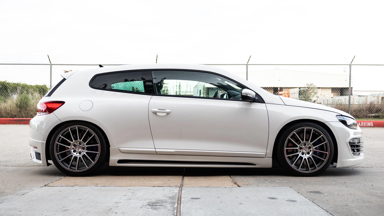 2008 Volkswagen R32 Mk5 - Image 8 of 27
