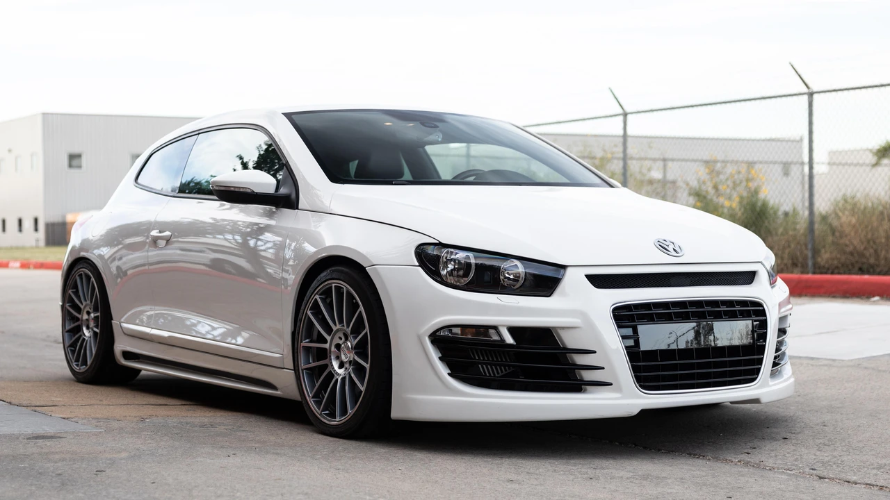 2008 Volkswagen R32 Mk5 - Image 9 of 27