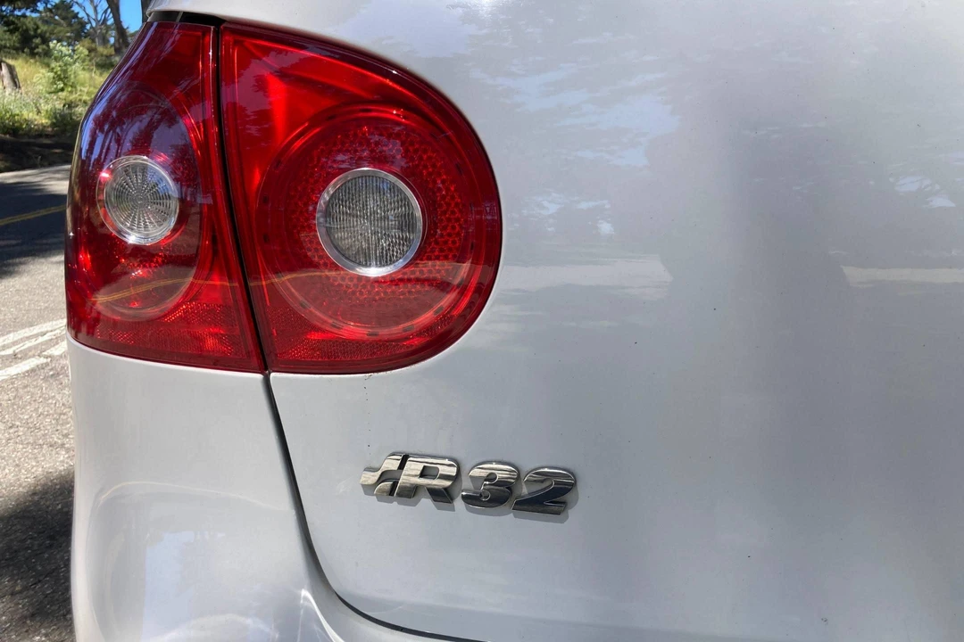 2008 Volkswagen R32 Mk5 - Image 26 of 31