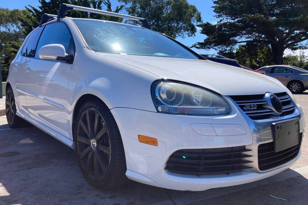 2008 Volkswagen R32 Mk5 - Image 2 of 31