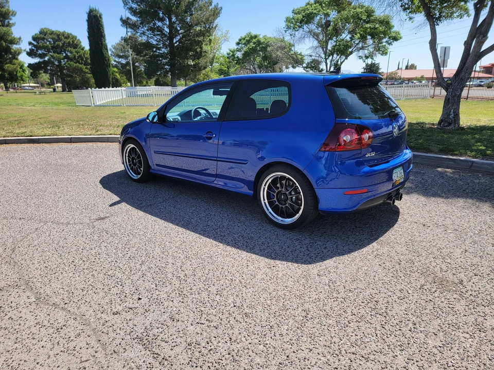 2008 Volkswagen R32 Mk5 - Image 12 of 31