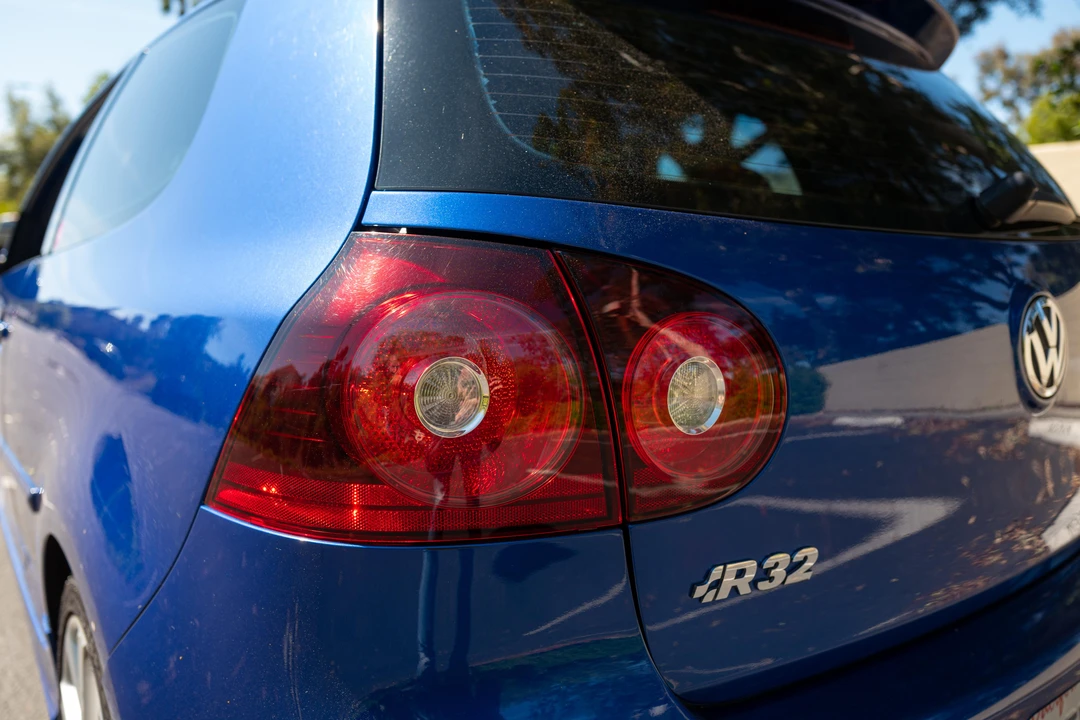 2008 Volkswagen R32 Mk5 - Image 14 of 31