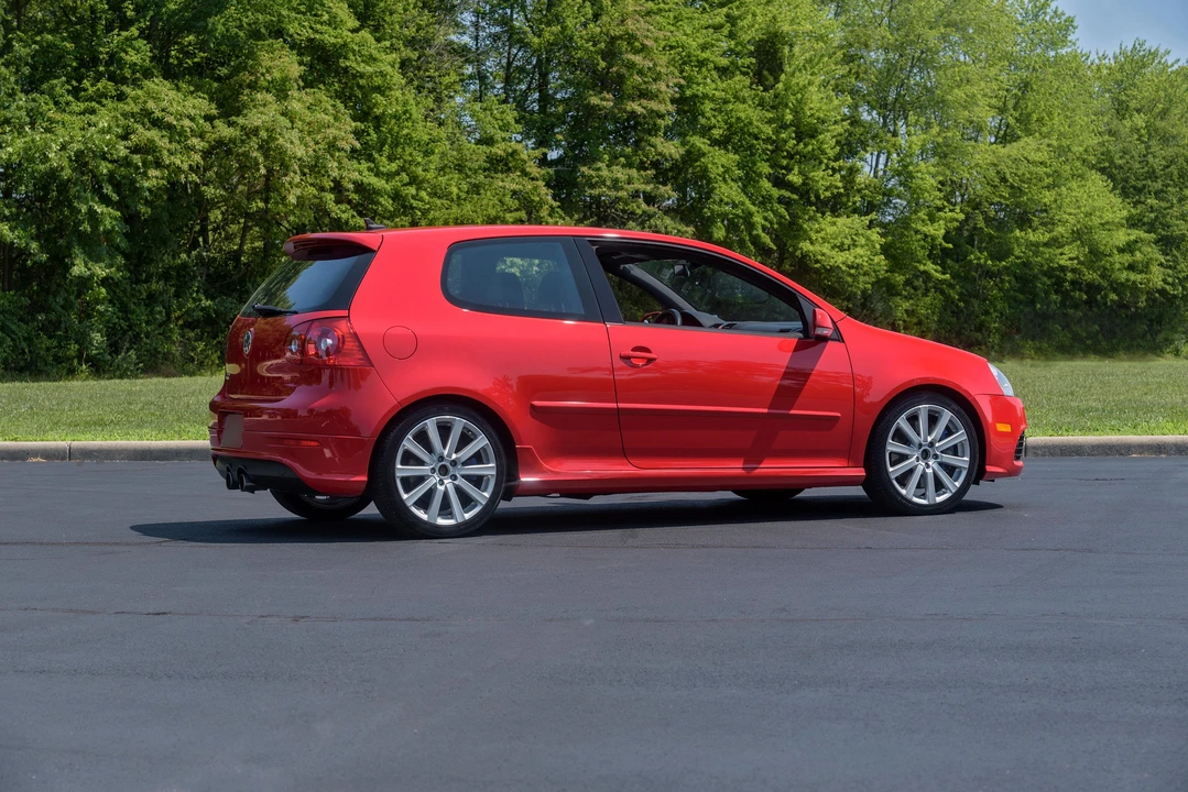 2008 Volkswagen R32 Mk5 - Image 14 of 31