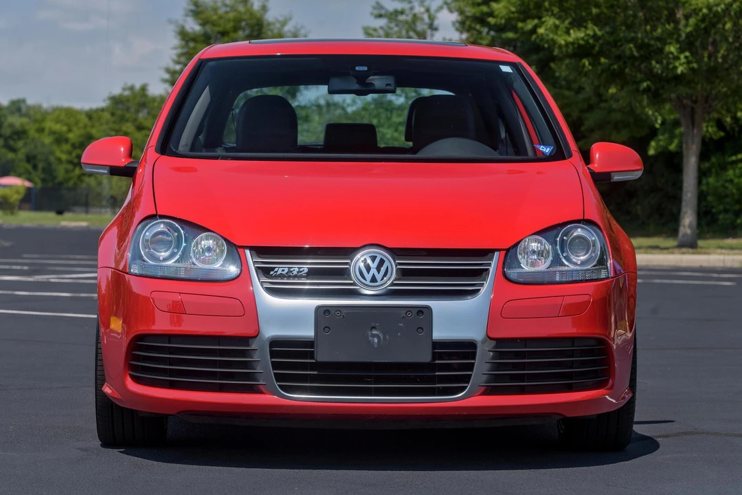 2008 Volkswagen R32 Mk5 - Image 2 of 31