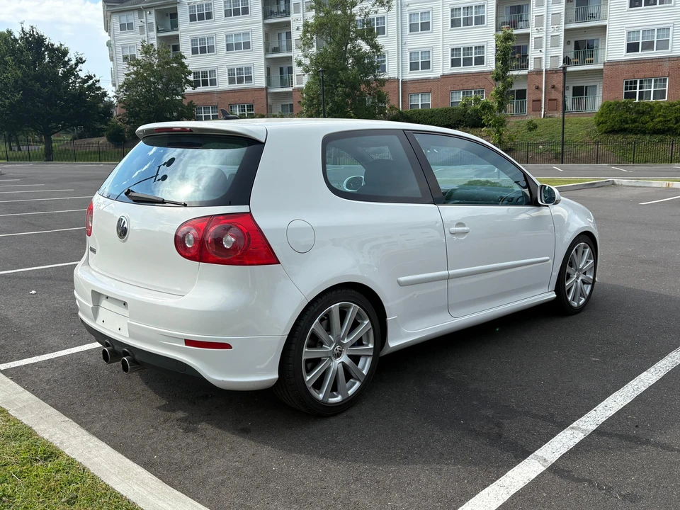 2008 Volkswagen R32 Mk5 - Image 12 of 31