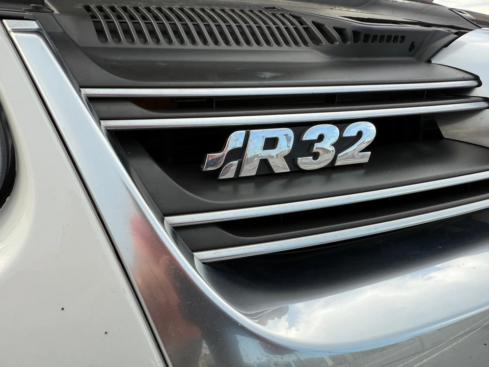 2008 Volkswagen R32 Mk5 - Image 20 of 31