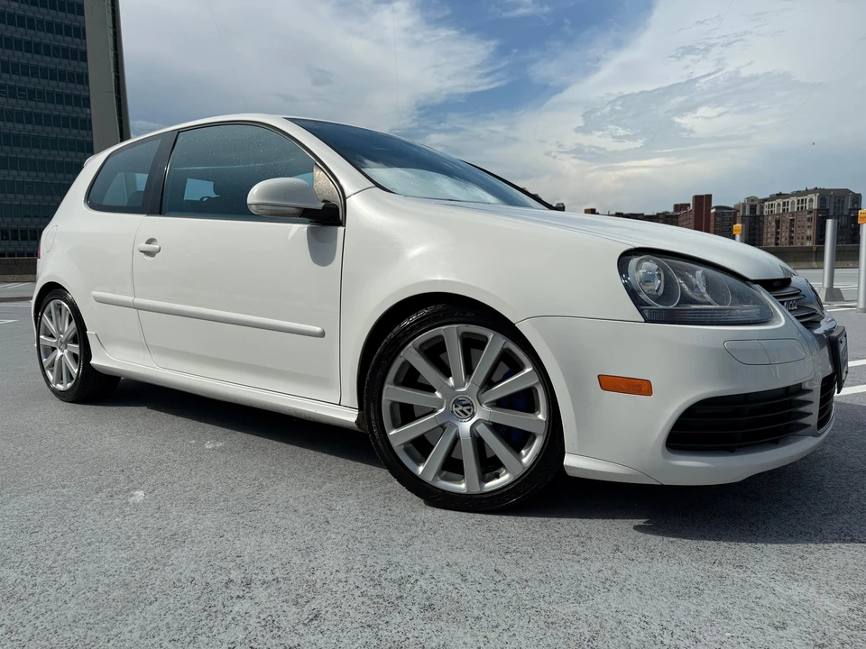 2008 Volkswagen R32 Mk5 - Image 16 of 31