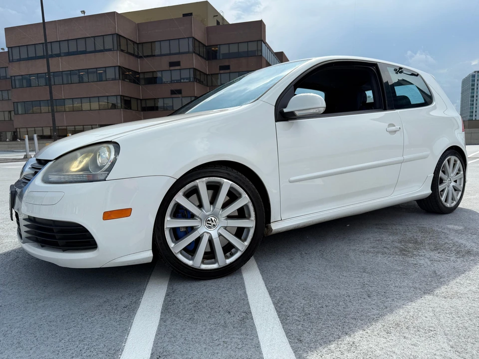 2008 Volkswagen R32 Mk5 - Image 9 of 31