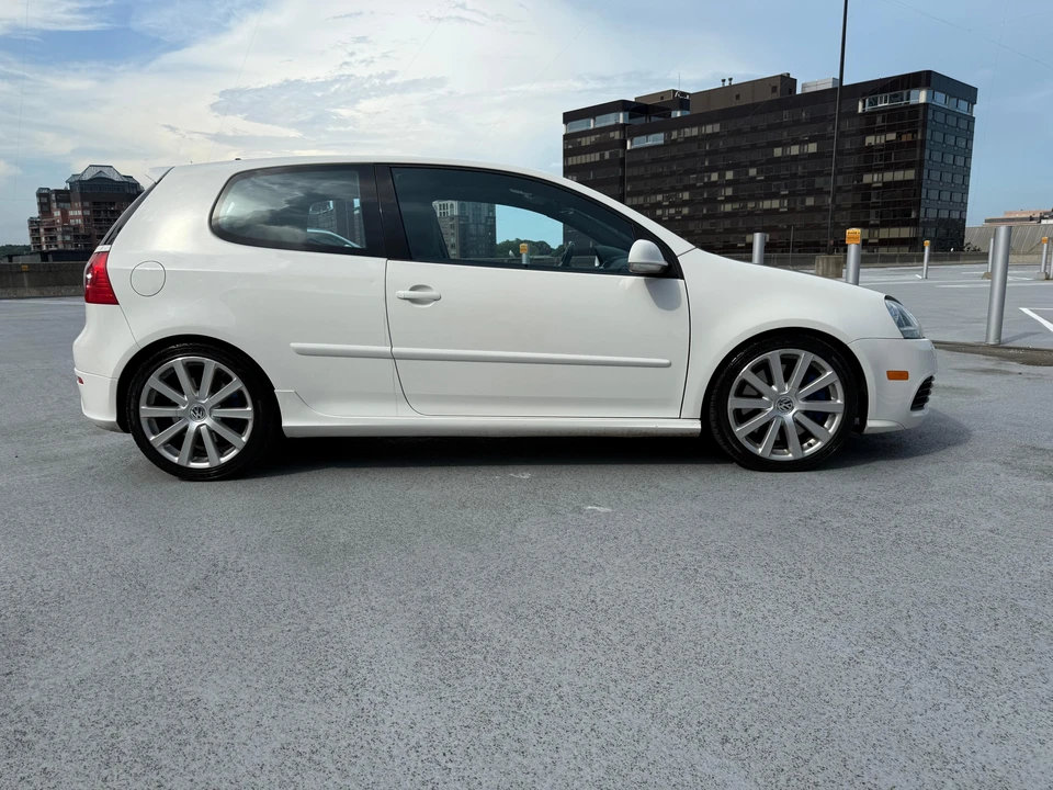 2008 Volkswagen R32 Mk5 - Image 15 of 31