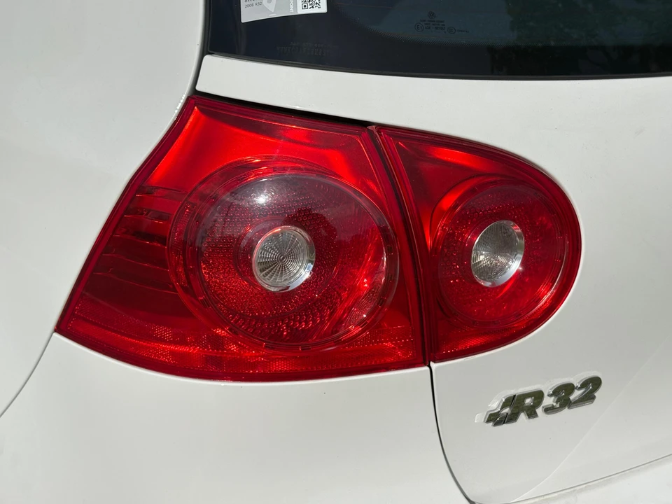 2008 Volkswagen R32 Mk5 - Image 25 of 31