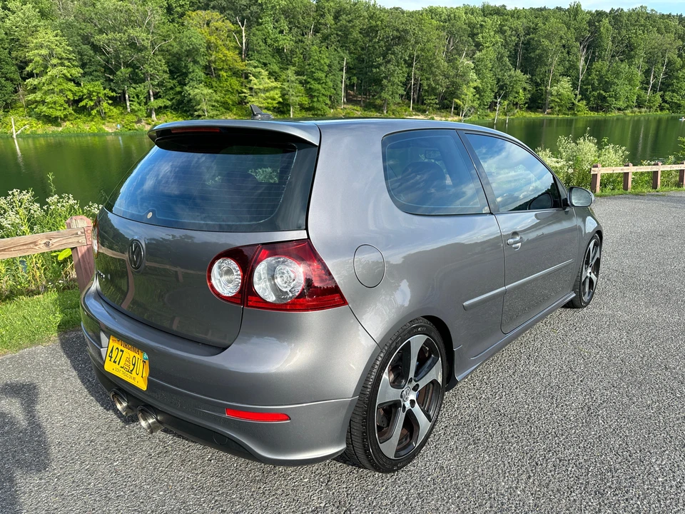 2008 Volkswagen R32 Mk5 - Image 14 of 31