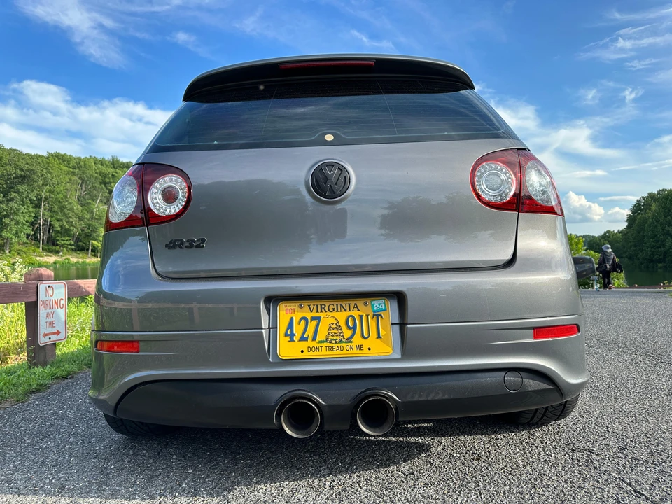 2008 Volkswagen R32 Mk5 - Image 12 of 31