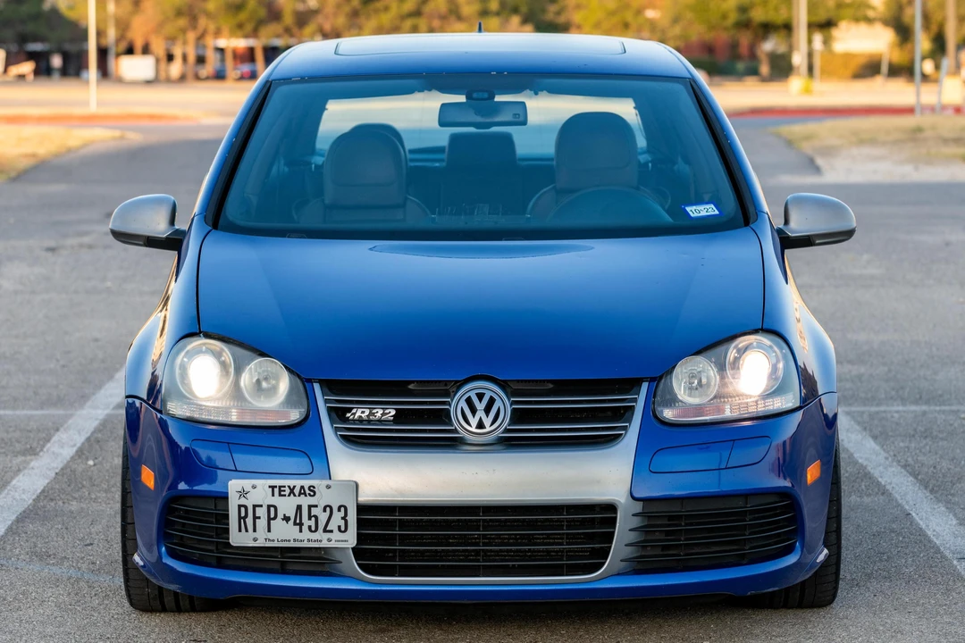 2008 Volkswagen R32 Mk5 - Image 2 of 31