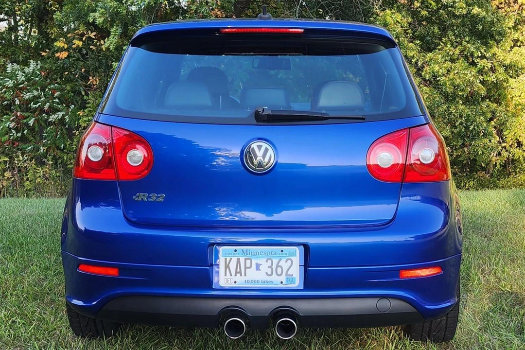 2008 Volkswagen R32 Mk5 - Image 14 of 31
