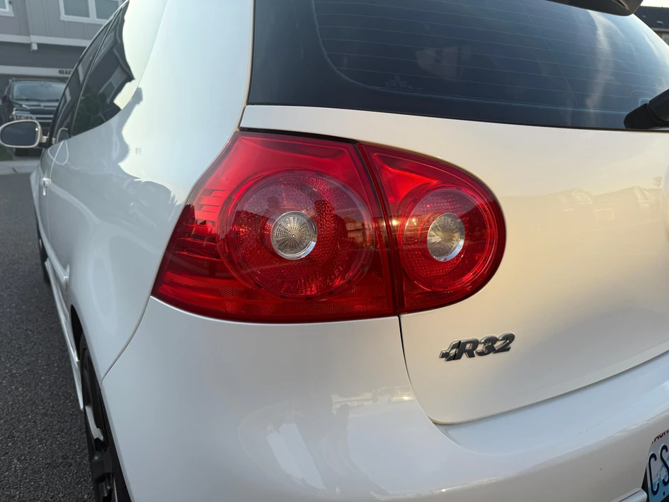 2008 Volkswagen R32 Mk5 - Image 17 of 31