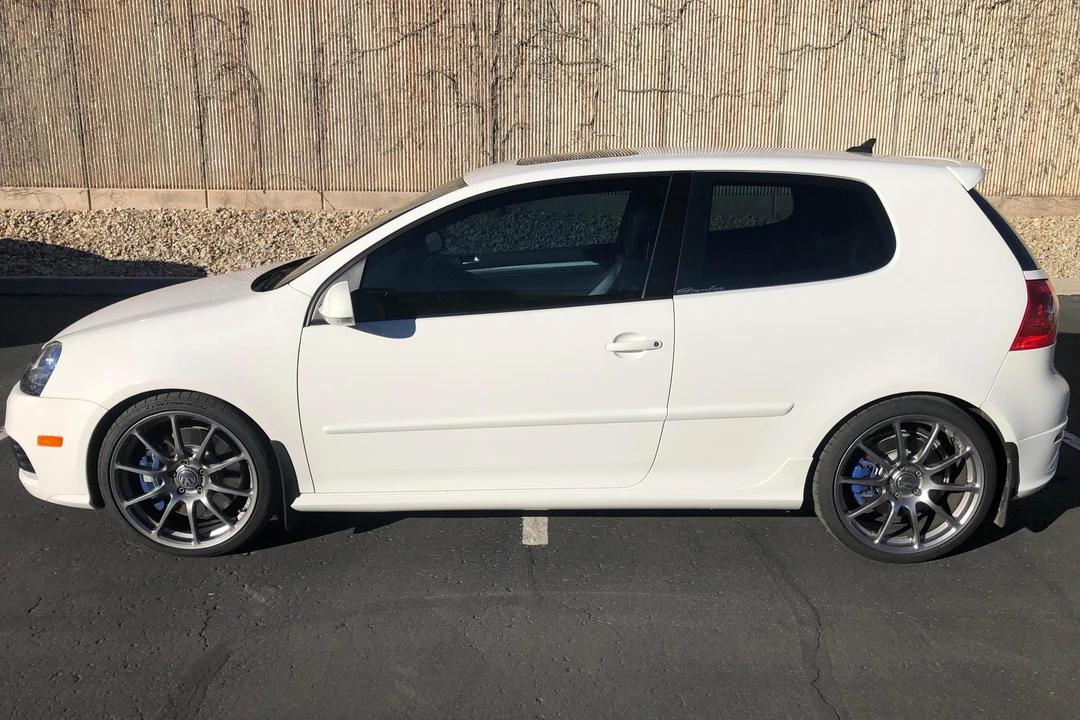 2008 Volkswagen R32 Mk5 - Image 3 of 6