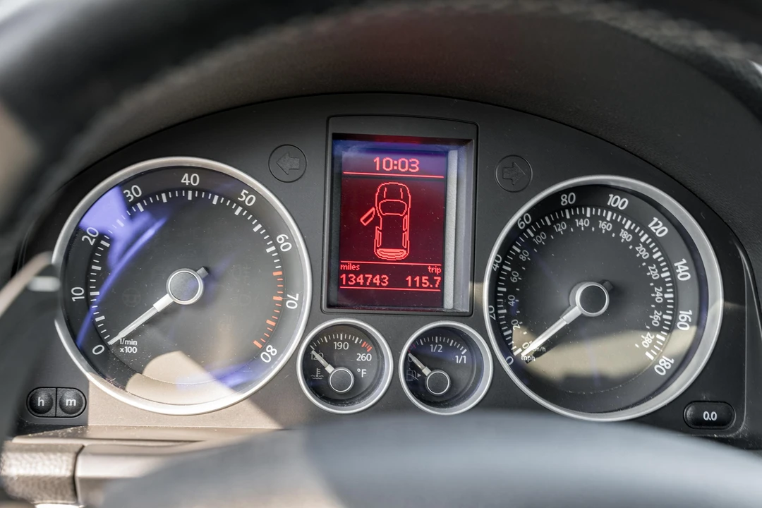 2008 Volkswagen R32 Mk5 - Image 16 of 31