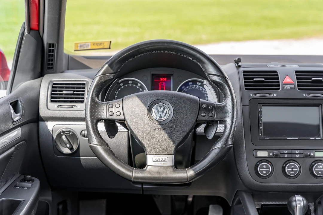 2008 Volkswagen R32 Mk5 - Image 23 of 31