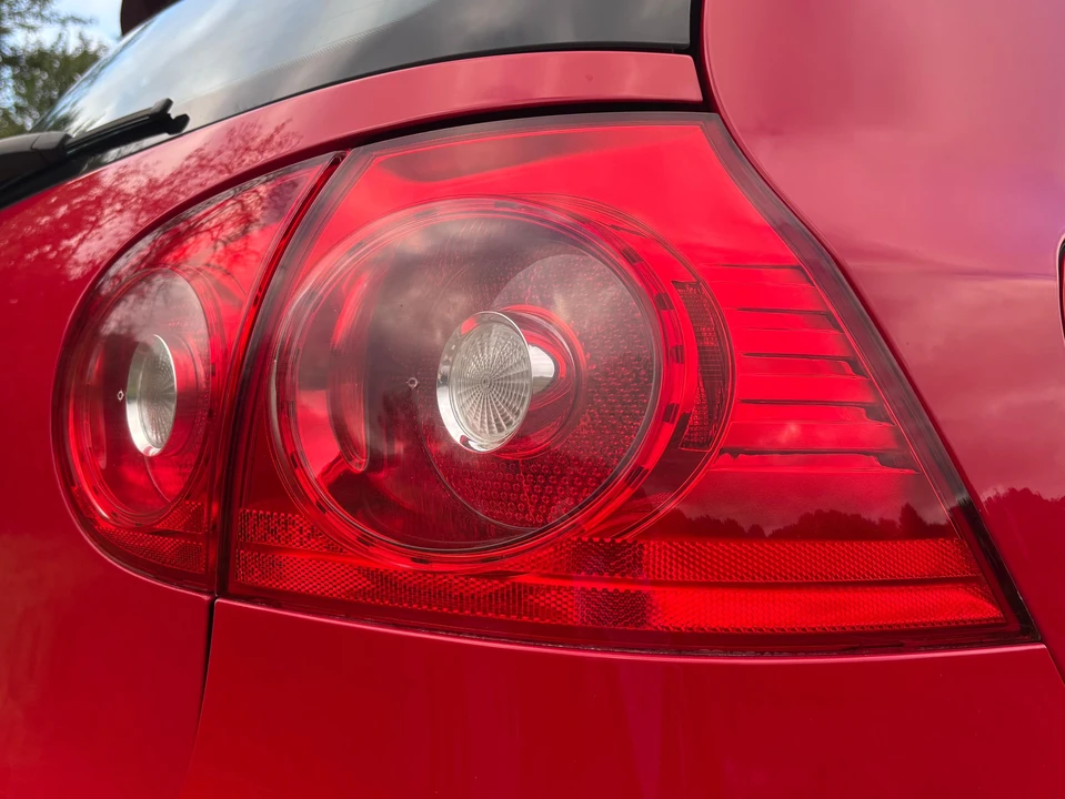 2008 Volkswagen R32 Mk5 - Image 23 of 31