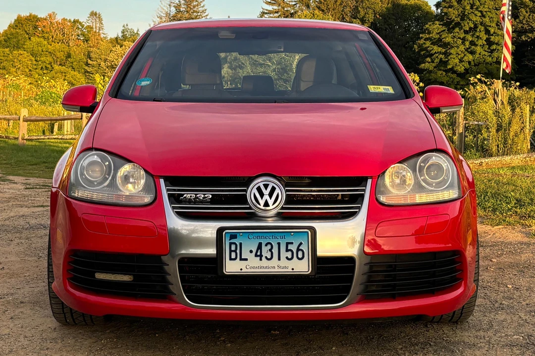 2008 Volkswagen R32 Mk5 - Image 2 of 31