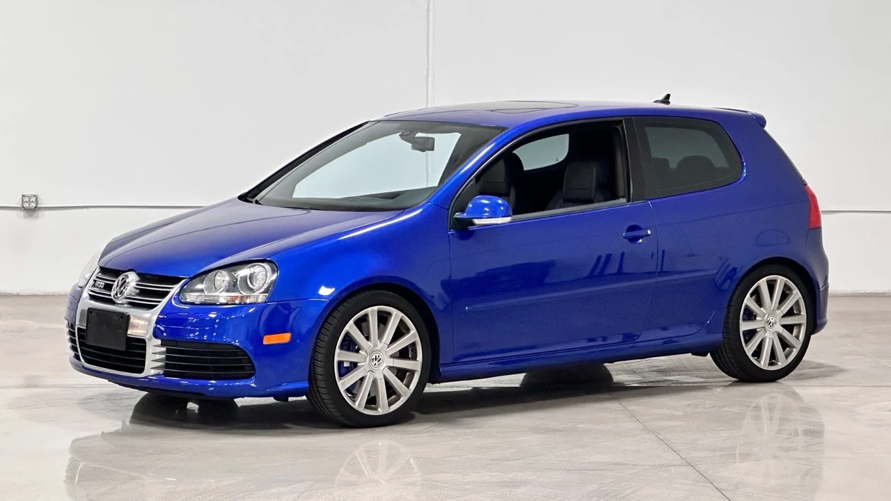 2008 Volkswagen R32 Mk5 - Image 2 of 21
