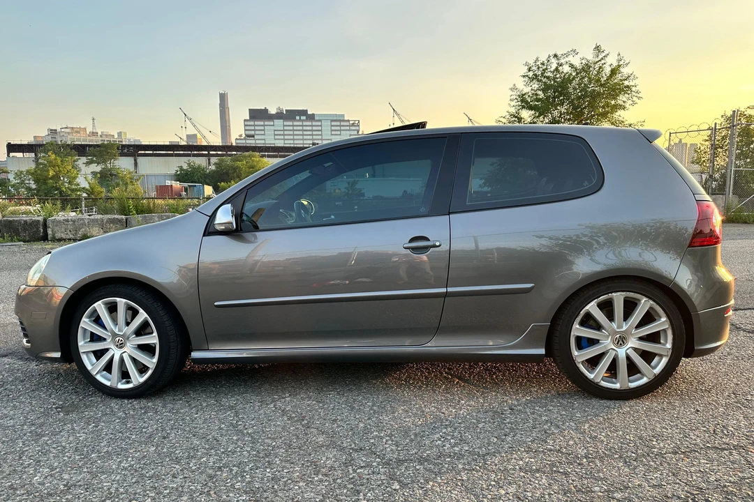 2008 Volkswagen R32 Mk5 - Image 3 of 31