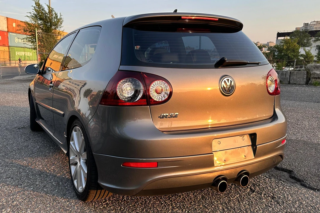 2008 Volkswagen R32 Mk5 - Image 4 of 31