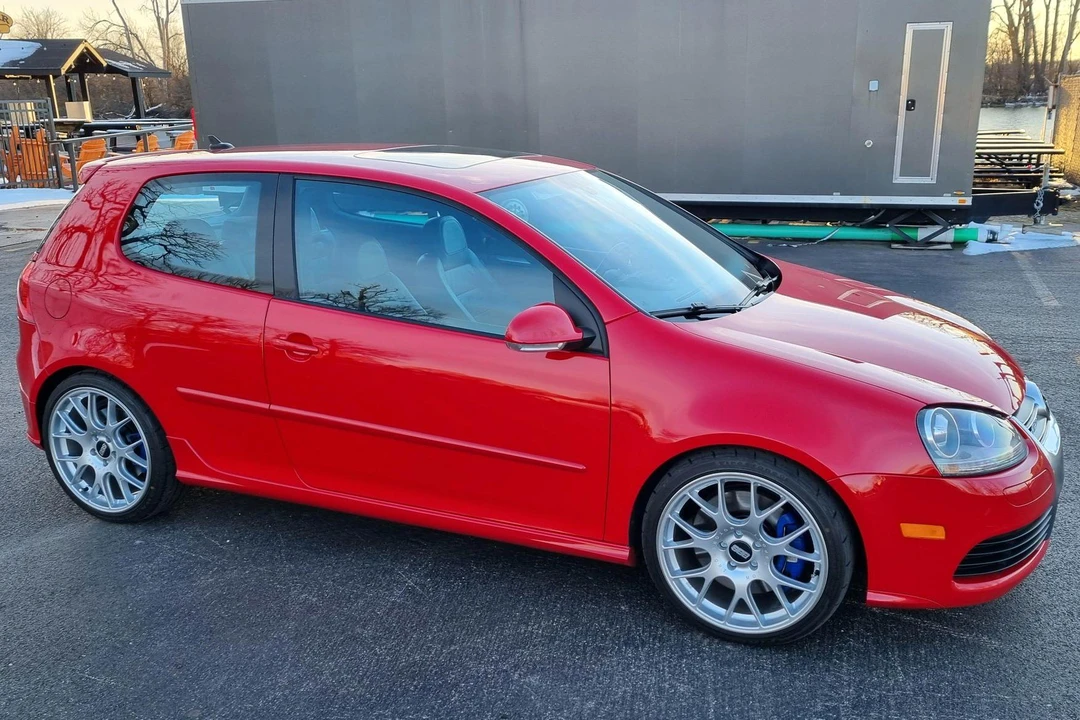 2008 Volkswagen R32 Mk5 - Image 3 of 31