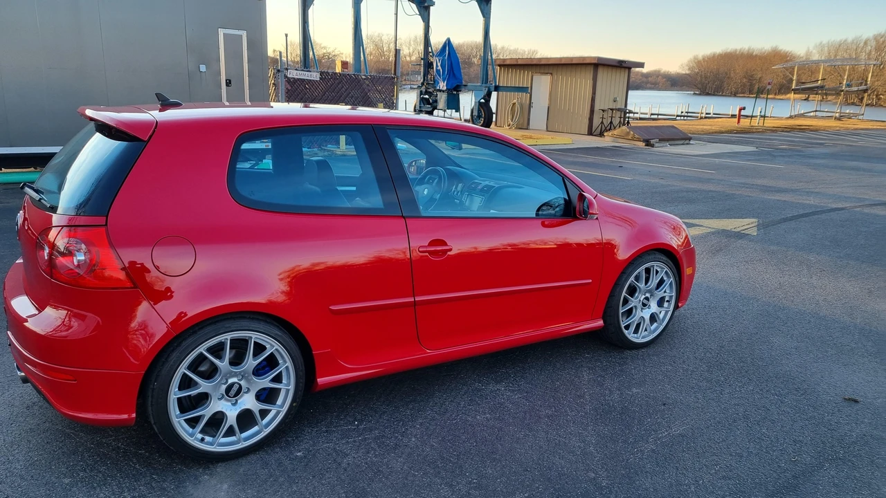 2008 Volkswagen R32 Mk5 - Image 13 of 31