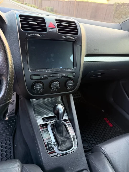 2008 Volkswagen R32 Mk5 - Image 14 of 20