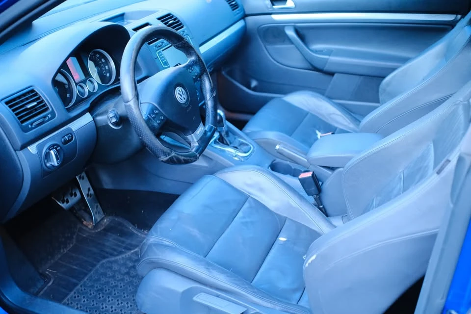 2008 Volkswagen R32 Mk5 - Image 11 of 18