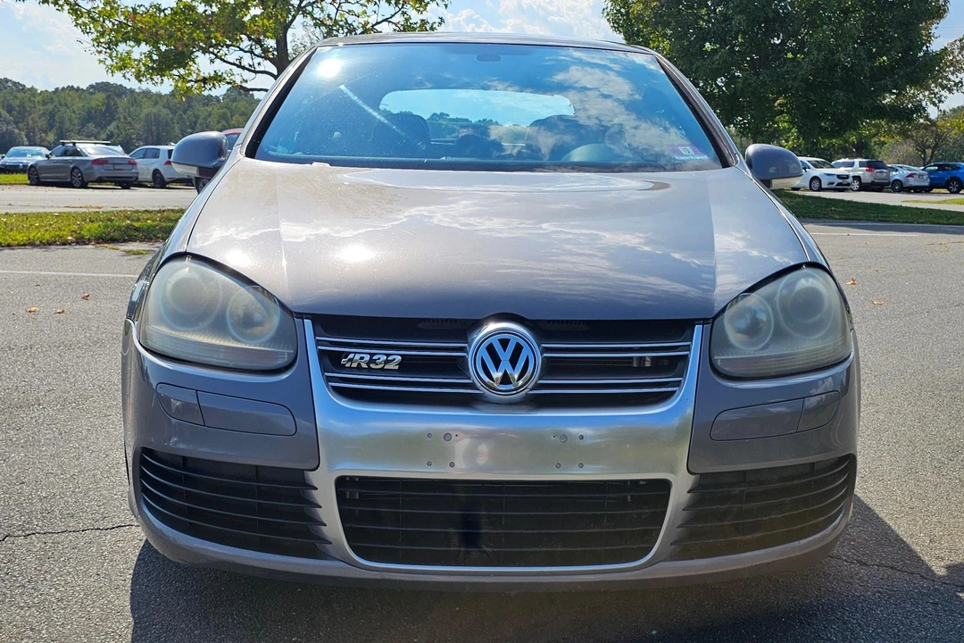 2008 Volkswagen R32 Mk5 - Image 2 of 31