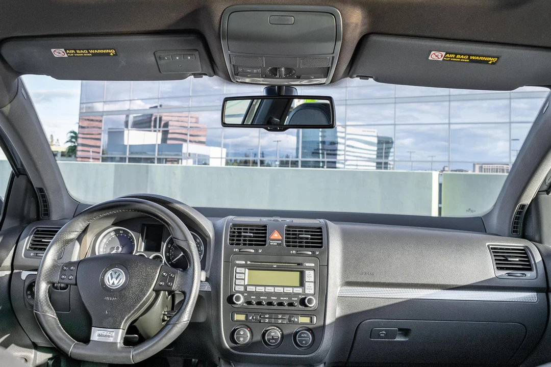 2008 Volkswagen R32 Mk5 - Image 24 of 31