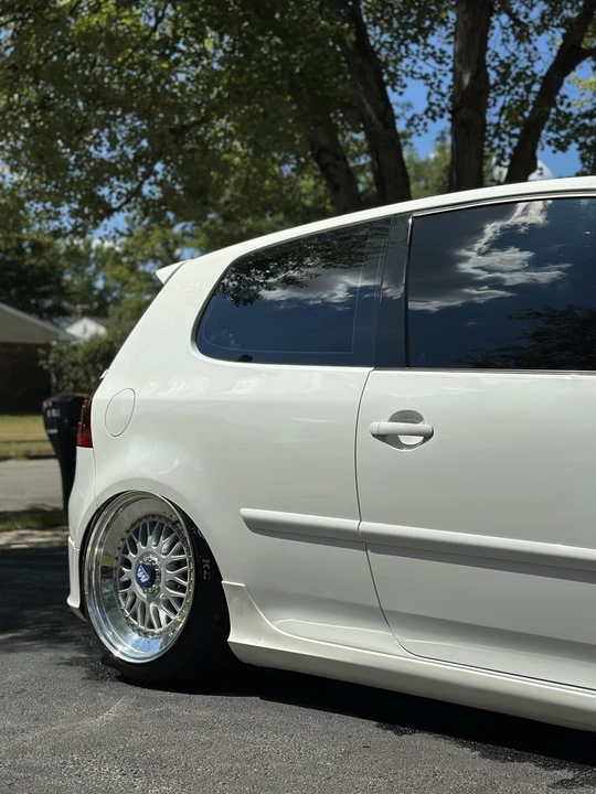 2008 Volkswagen R32 Mk5 - Image 14 of 21