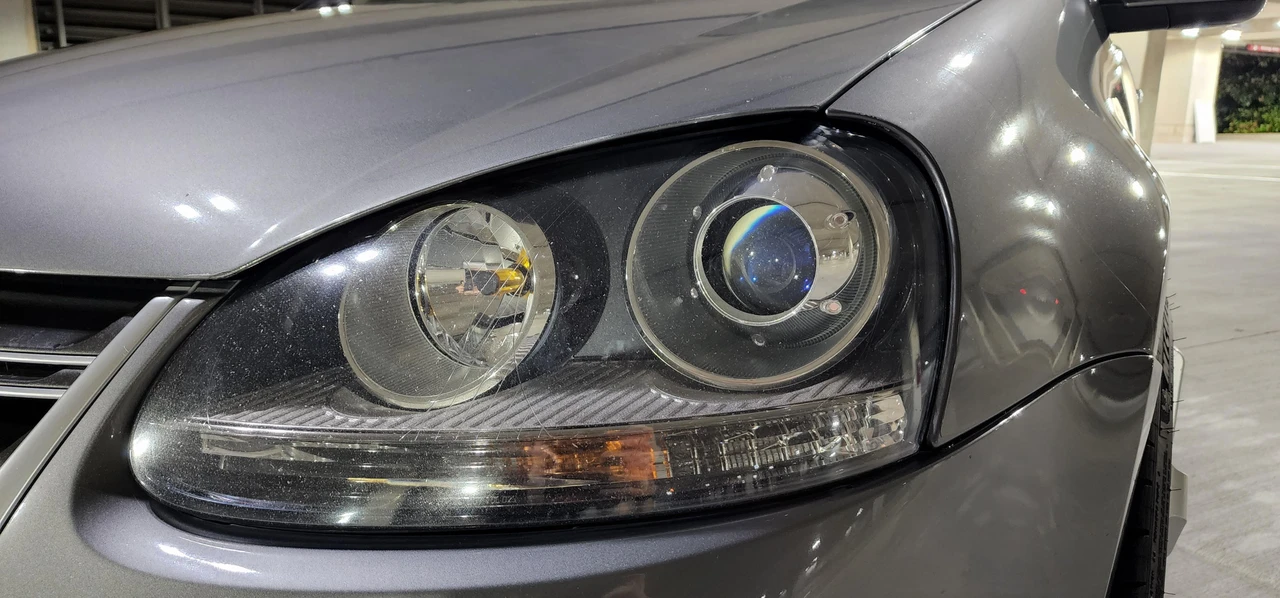 2008 Volkswagen R32 Mk5 - Image 11 of 31