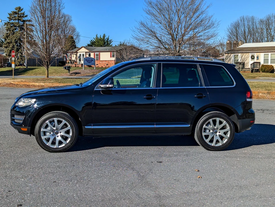 2008 Volkswagen Touareg - Image 8 of 31