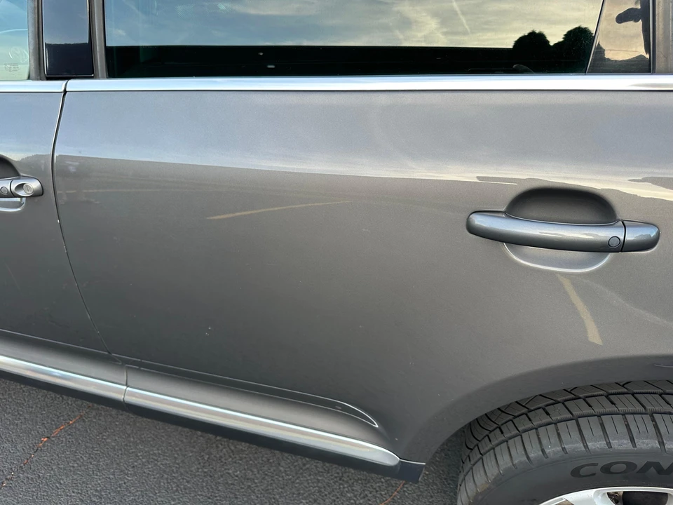 2008 Volkswagen Touareg - Image 14 of 31