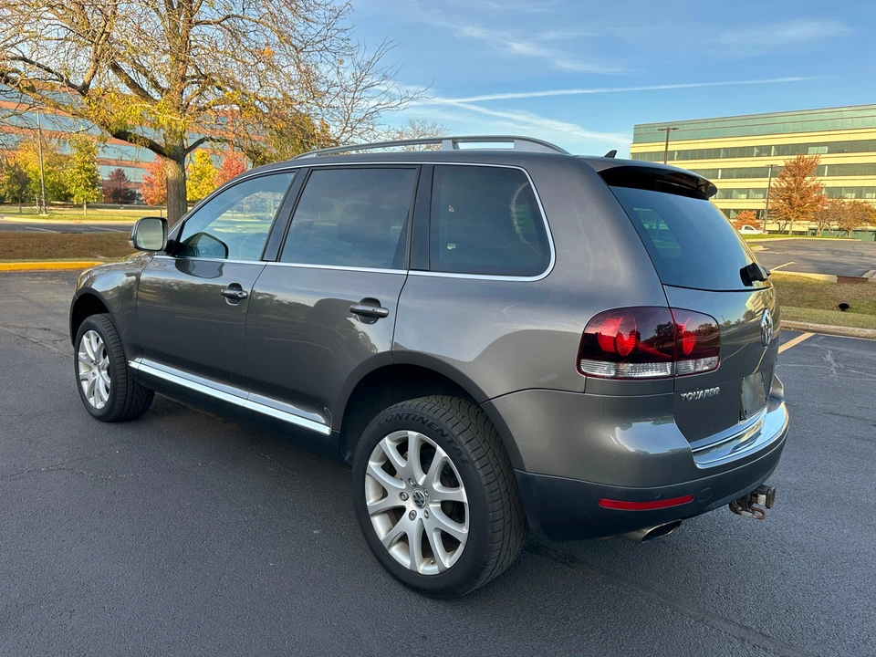 2008 Volkswagen Touareg - Image 8 of 31