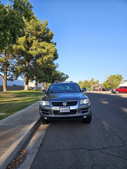 2008 Volkswagen Touareg - Image 10 of 13