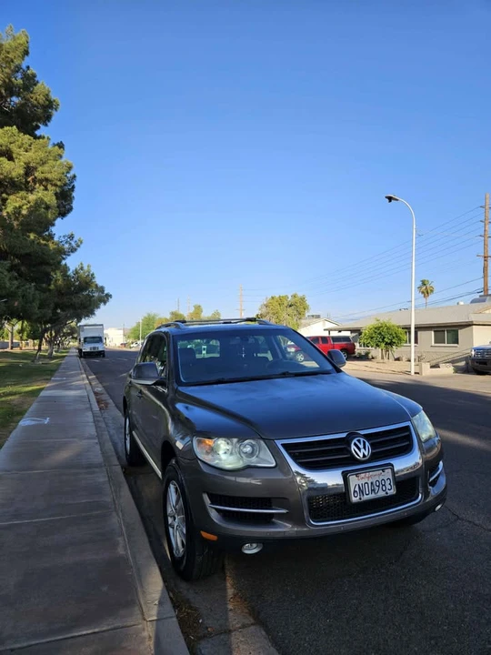 2008 Volkswagen Touareg - Image 9 of 13