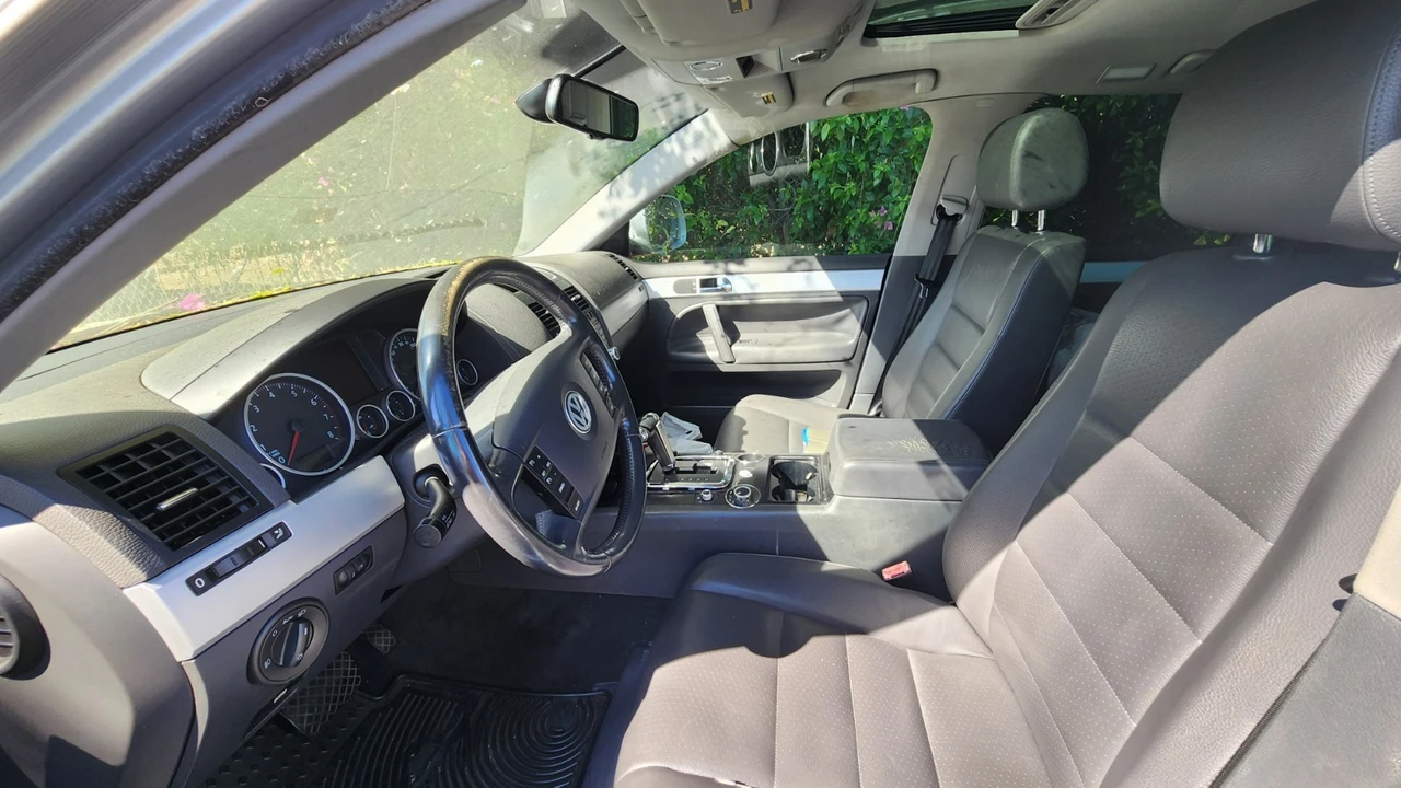 2008 Volkswagen Touareg - Image 6 of 15