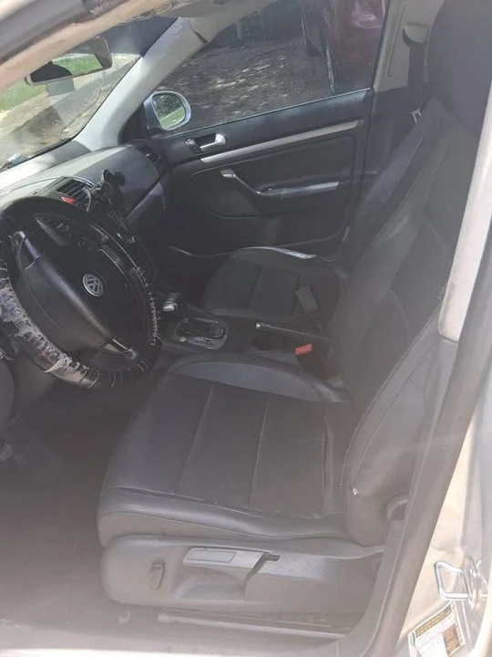 2008 Volkswagen A5 Jetta - Image 6 of 8