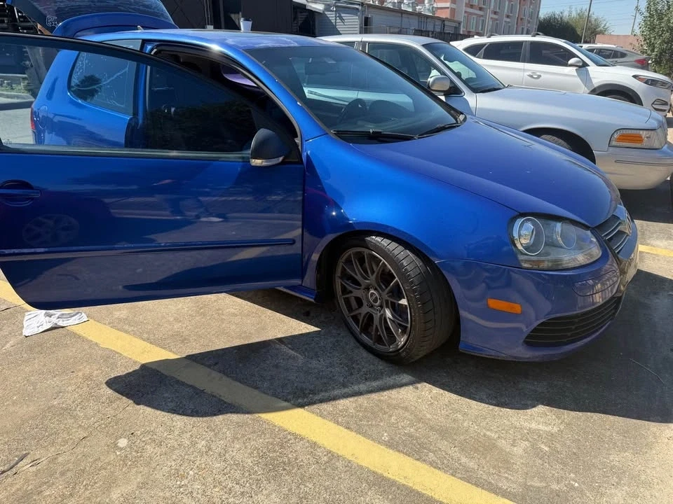 2008 Volkswagen R32 Mk5 - Image 8 of 17