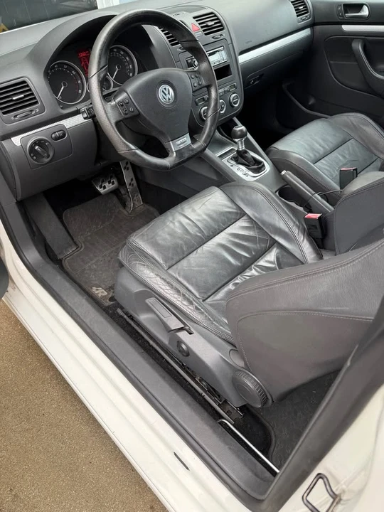 2008 Volkswagen R32 Mk5 - Image 4 of 12
