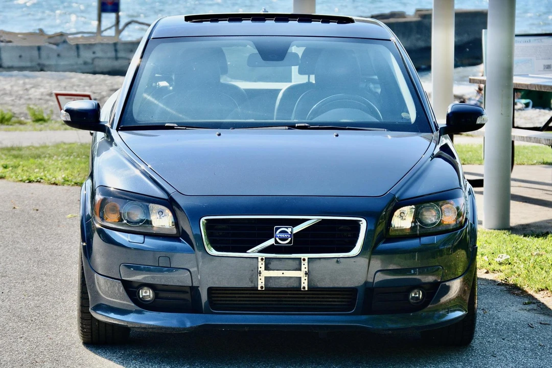 2008 Volvo C30 - Image 2 of 31