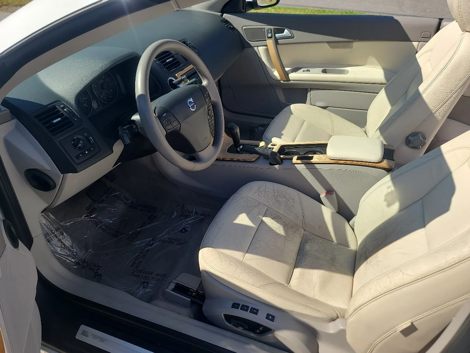 2008 Volvo C70 2nd Gen - Image 10 of 21