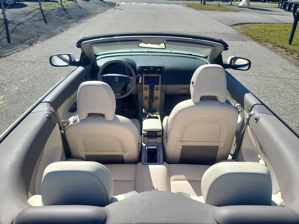 2008 Volvo C70 2nd Gen - Image 13 of 21