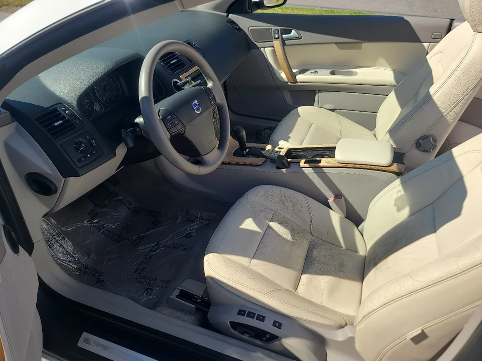 2008 Volvo C70 2nd Gen - Image 10 of 21